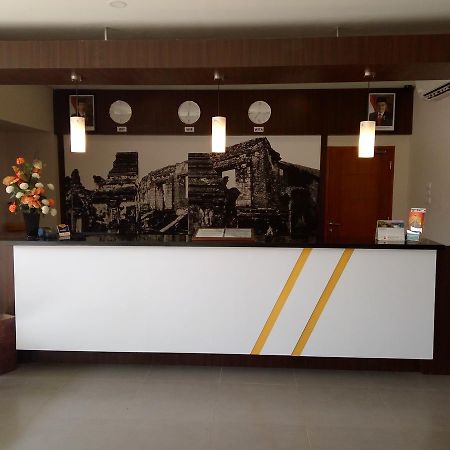 Hotel Wisata Baru Serang Εξωτερικό φωτογραφία