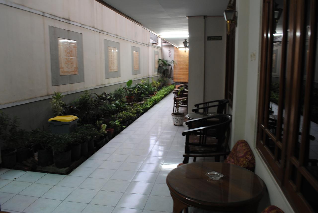 Hotel Wisata Baru Serang Εξωτερικό φωτογραφία