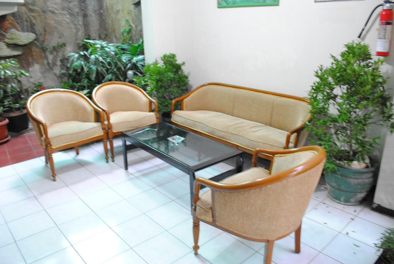 Hotel Wisata Baru Serang Εξωτερικό φωτογραφία